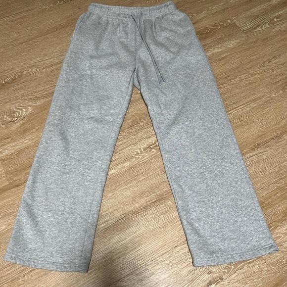 Women's Sweatpants - Picture 1 of 1